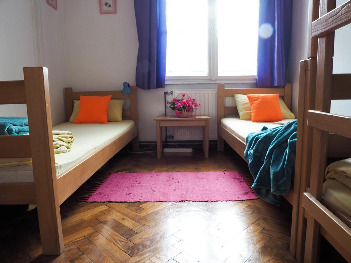 Hostel El Diablo Belgrád Kültér fotó